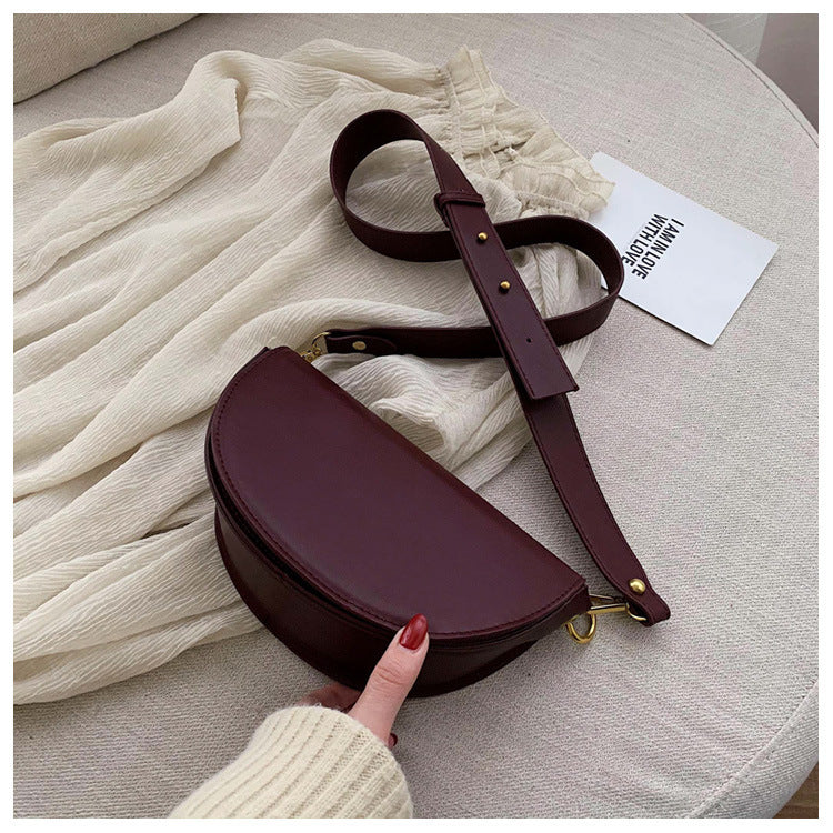 half moon saddle bag