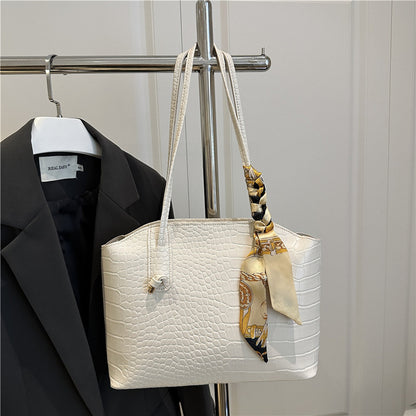 Fashion Casual Red Large Capacity Handbag